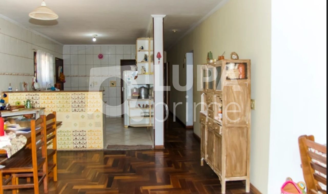 Casa, 4 quartos, 250 m² - Foto 9