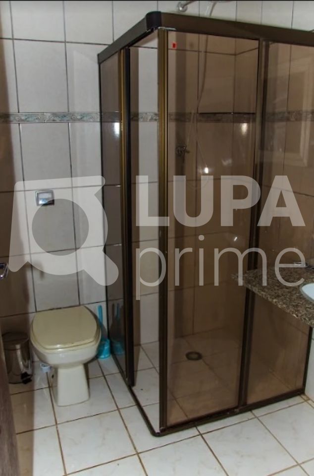 Casa, 4 quartos, 250 m² - Foto 12