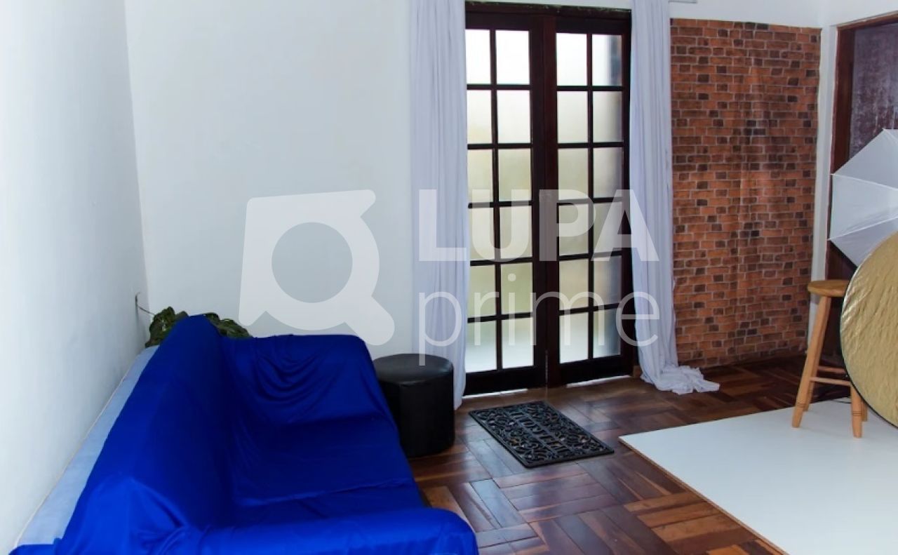 Casa, 4 quartos, 250 m² - Foto 8