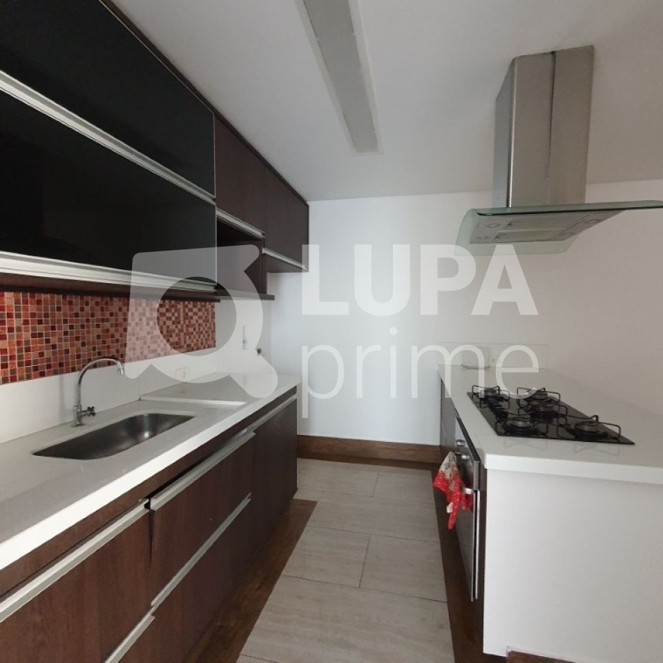 sobrado-venda-sao-paulo-freguesia-do-o-3dormitorios-3suites-3vagas-191m2-LS31656