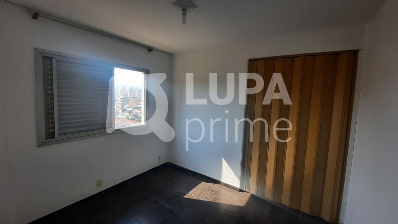 Apartamento à venda com 2 quartos, 68m² - Foto 12