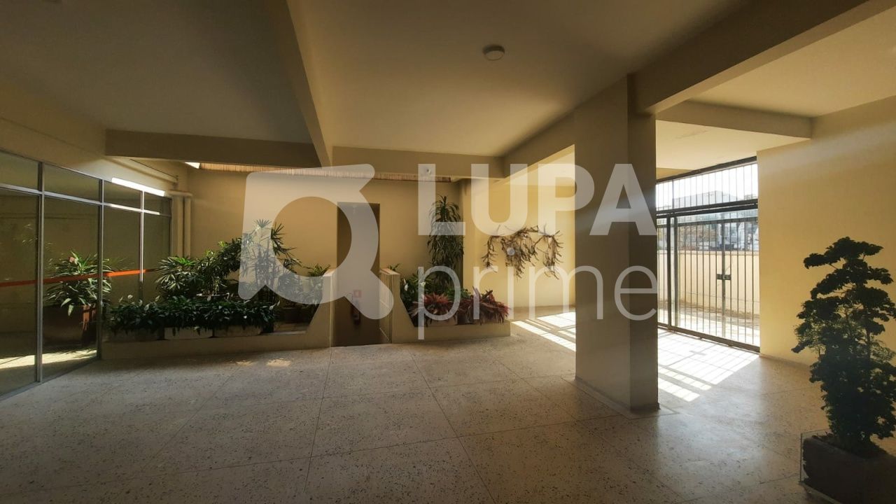 Apartamento à venda com 2 quartos, 68m² - Foto 19