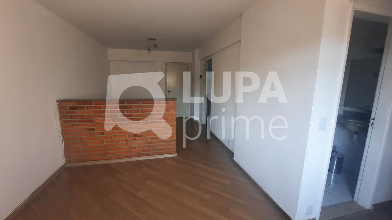 Apartamento à venda com 2 quartos, 68m² - Foto 3