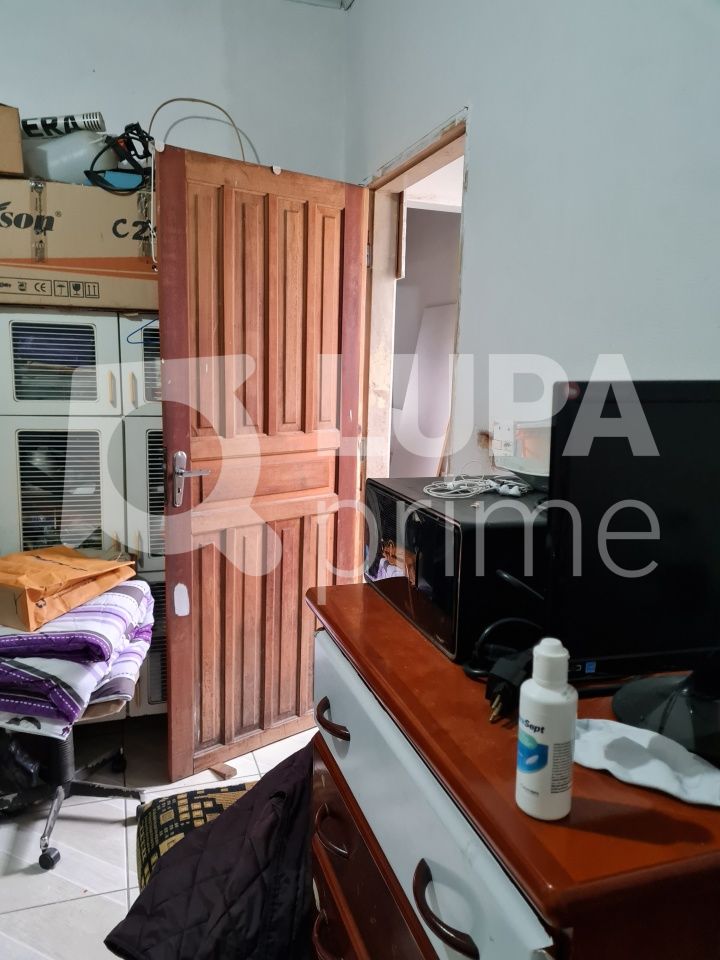 casa-terrea-venda-sao-paulo-vila-romero-3dormitorios-1suite-2vagas-200m2-LS31731