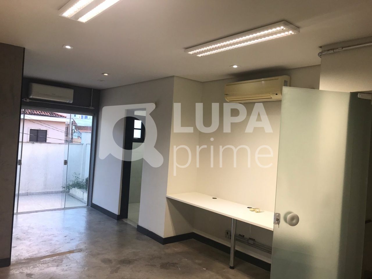 sobrado-venda-sao-paulo-santana-3dormitorios-3suites-2vagas-220m2-LS31787