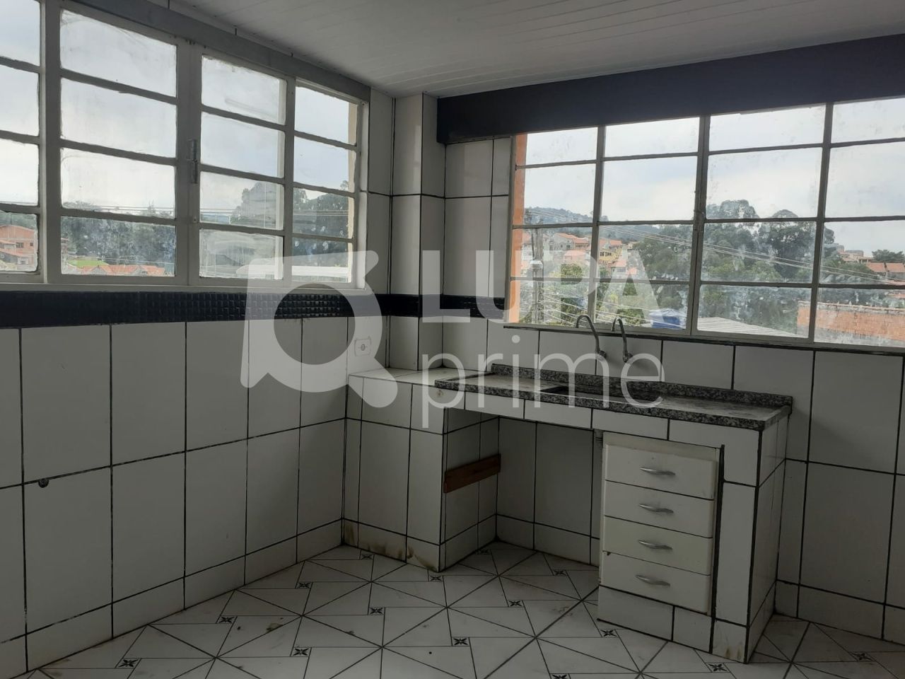 sobrado-venda-guarulhos-jardim-las-vegas-5dormitorios-1vaga-135m2-LS32005