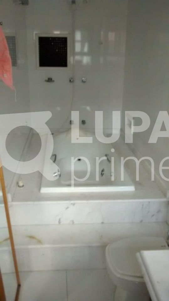 sobrado-venda-sao-paulo-vila-irmaos-arnoni-4dormitorios-4suites-6vagas-300m2-LS32061