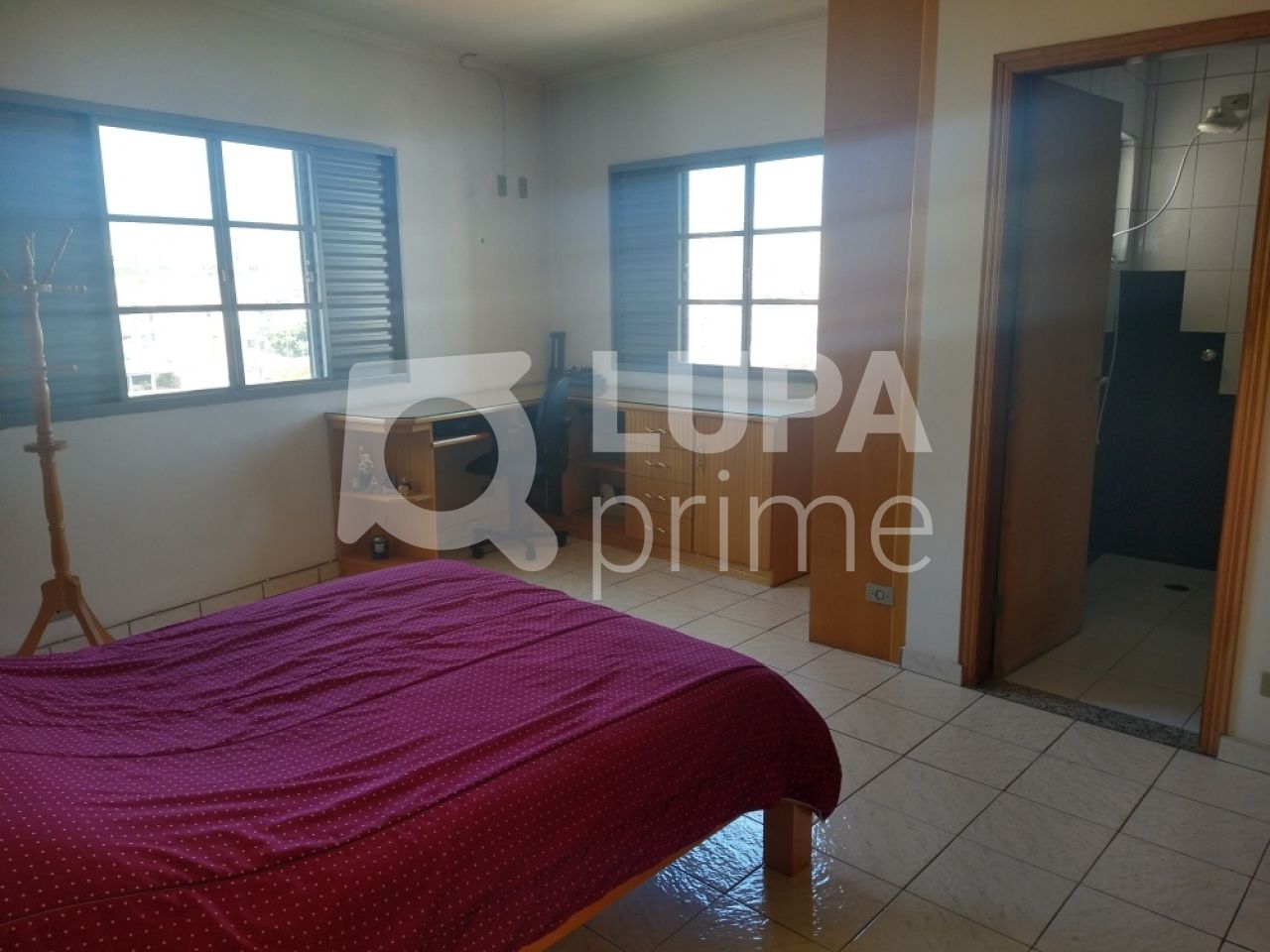 sobrado-venda-sao-paulo-vila-romero-3dormitorios-1suite-6vagas-338m2-LS32081