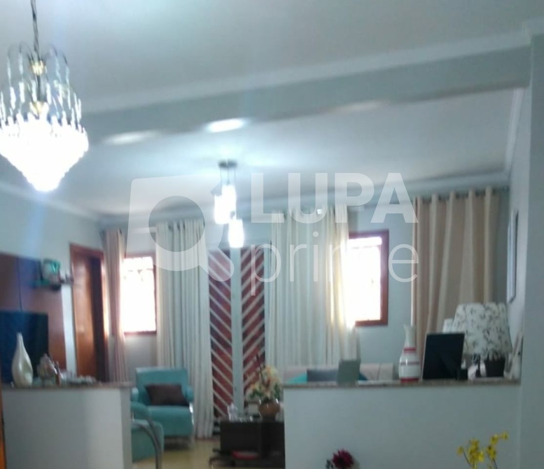 casa-terrea-venda-sao-paulo-jardim-virginia-bianca-3dormitorios-2vagas-145m2-LS32120