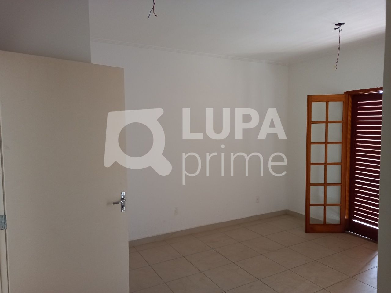 casa-terrea-venda-sao-paulo-jardim-virginia-bianca-3dormitorios-3suites-7vagas-41m2-LS32196