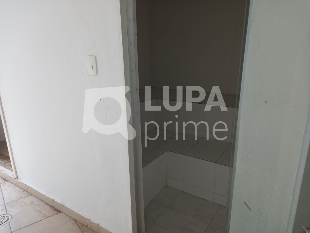 casa-terrea-venda-sao-paulo-jardim-virginia-bianca-3dormitorios-3suites-7vagas-41m2-LS32196