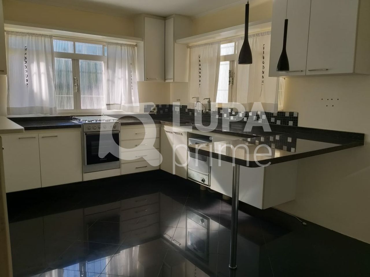 sobrado-venda-sao-paulo-tucuruvi-3dormitorios-2suites-4vagas-341m2-LS32203