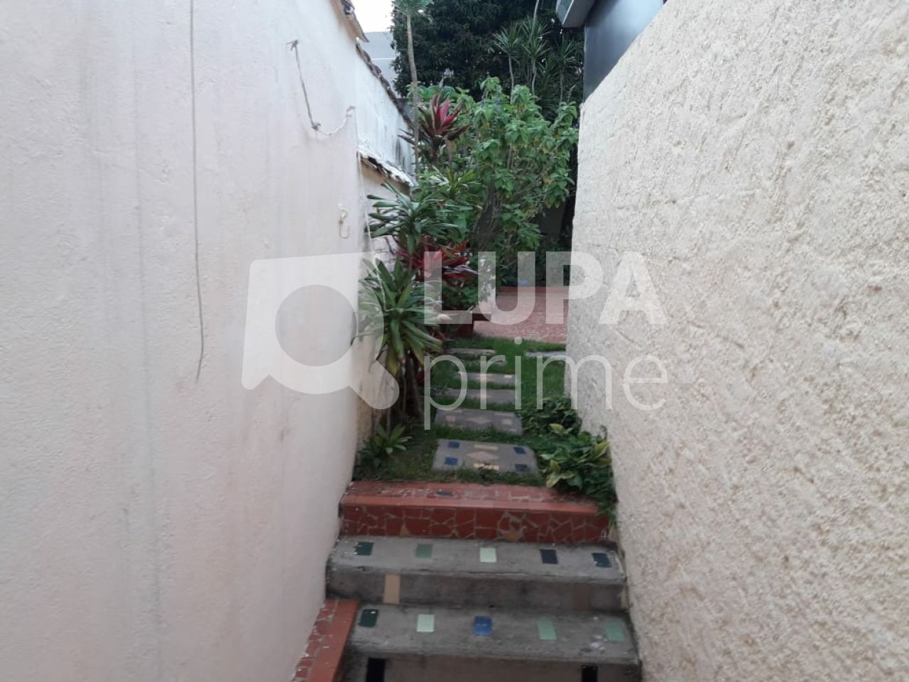 sobrado-venda-sao-paulo-parada-inglesa-8dormitorios-3suites-3vagas-350m2-LS32205