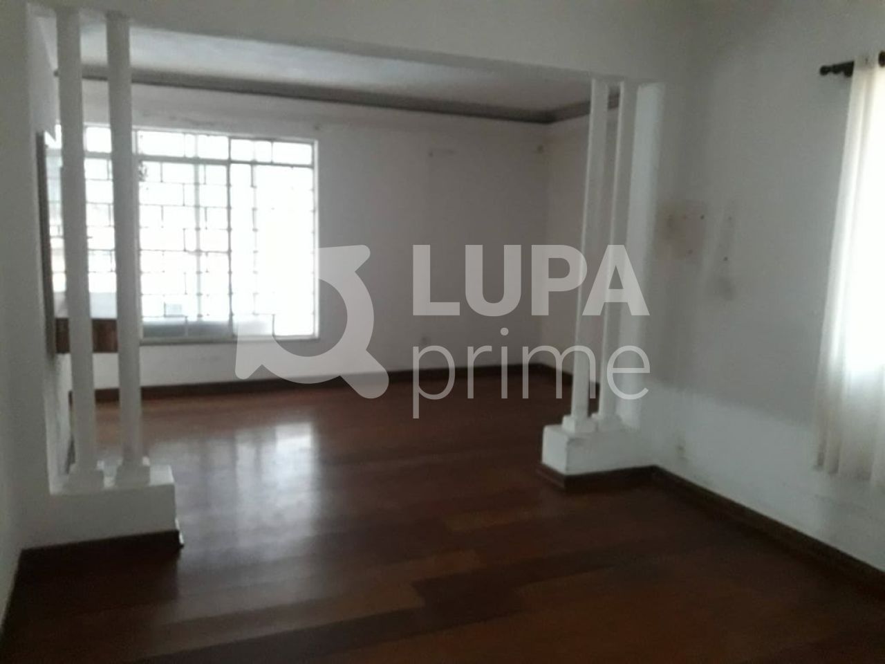 sobrado-venda-sao-paulo-parada-inglesa-8dormitorios-3suites-3vagas-350m2-LS32205