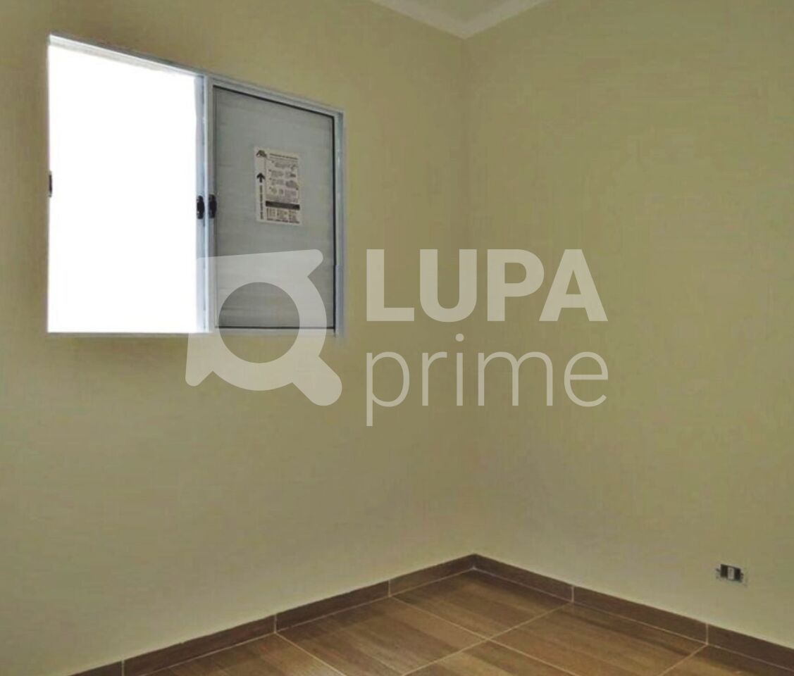 Casa, 2 quartos, 85 m² - Foto 4