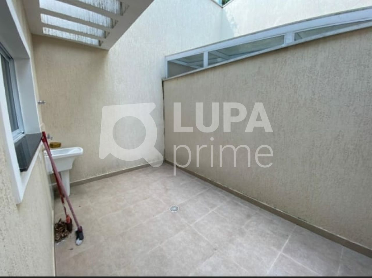 sobrado-venda-sao-paulo-tremembe-3dormitorios-1suite-4vagas-168m2-LS32375