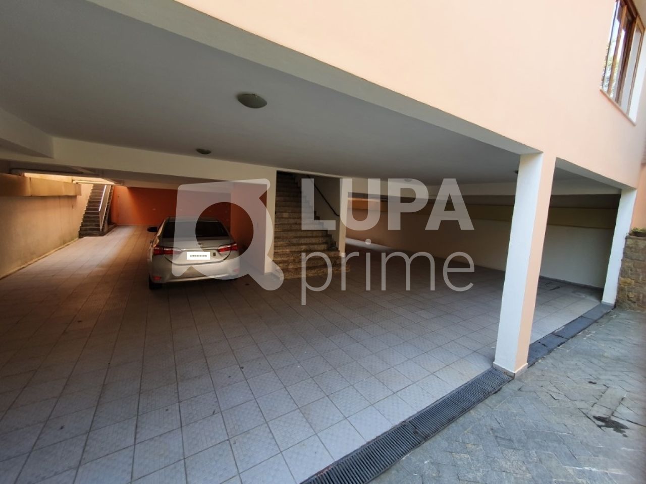 sobrado-venda-sao-paulo-palmas-do-tremembe-6dormitorios-6suites-10vagas-618m2-LS32440