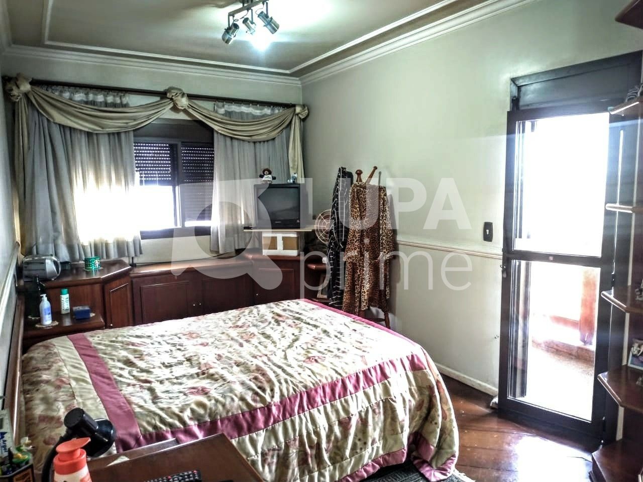 apartamento-venda-sao-paulo-agua-fria-4dormitorios-2suites-4vagas-198m2-LS32444