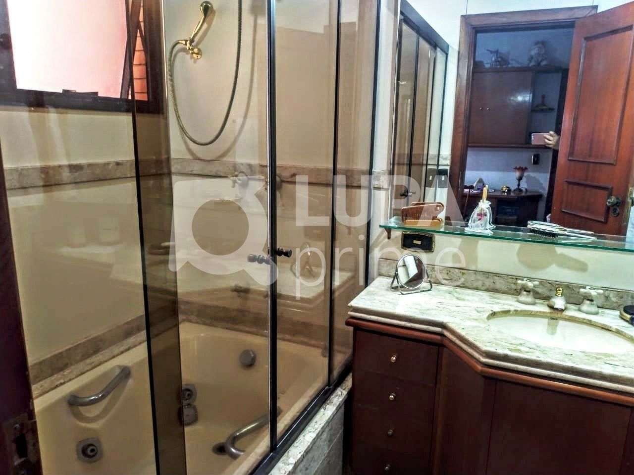 apartamento-venda-sao-paulo-agua-fria-4dormitorios-2suites-4vagas-198m2-LS32444