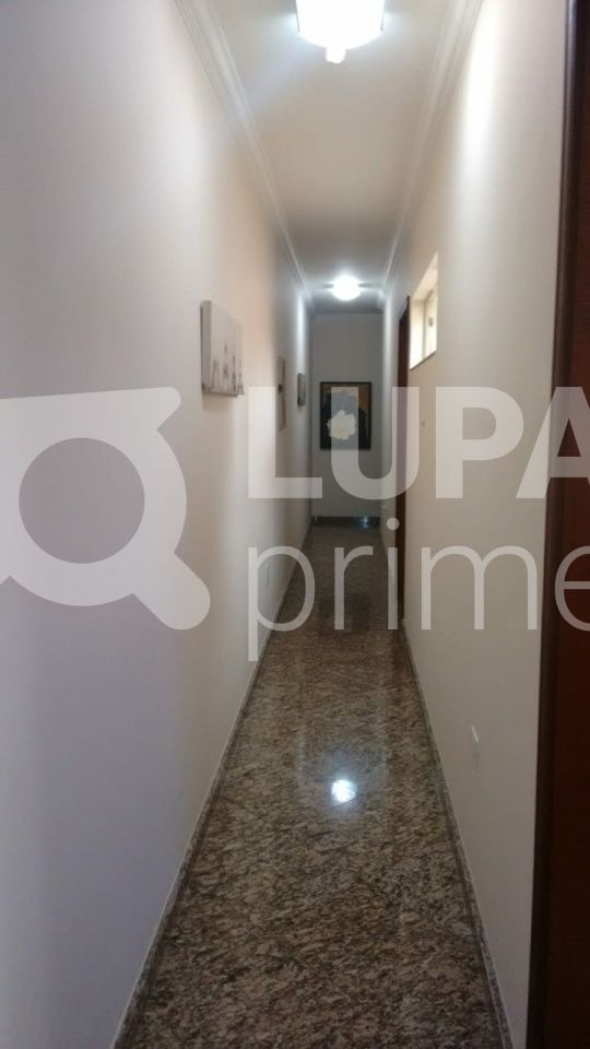 sobrado-venda-sao-paulo-jardim-sao-paulo-3dormitorios-3suites-7vagas-222m2-LS32513