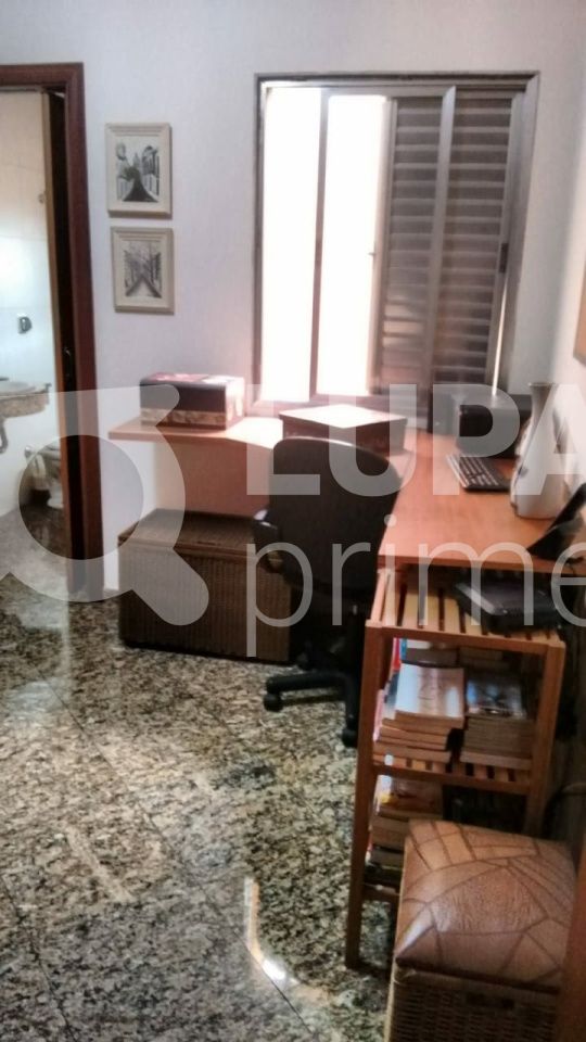 sobrado-venda-sao-paulo-jardim-sao-paulo-3dormitorios-3suites-7vagas-222m2-LS32513