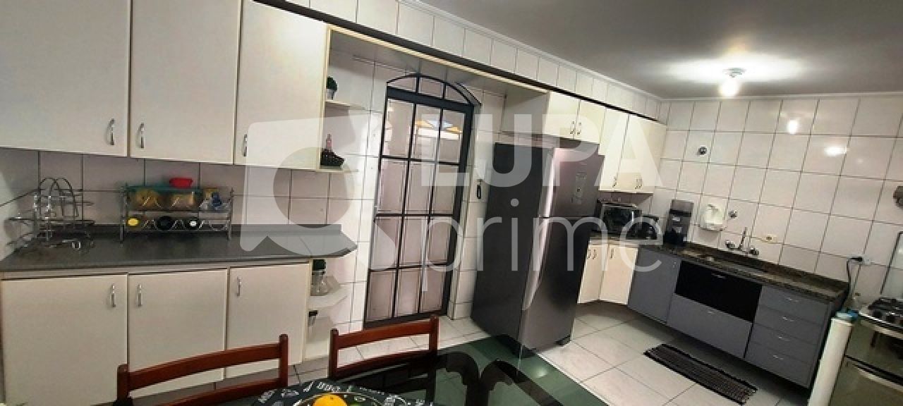 casa-terrea-venda-sao-paulo-jardim-sao-paulo-3dormitorios-3suites-4vagas-278m2-LS327