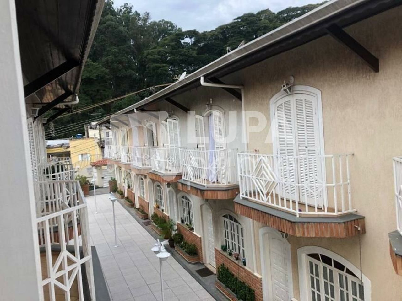 casa-terrea-venda-sao-paulo-vila-amalia-2dormitorios-2suites-2vagas-85m2-LS32729