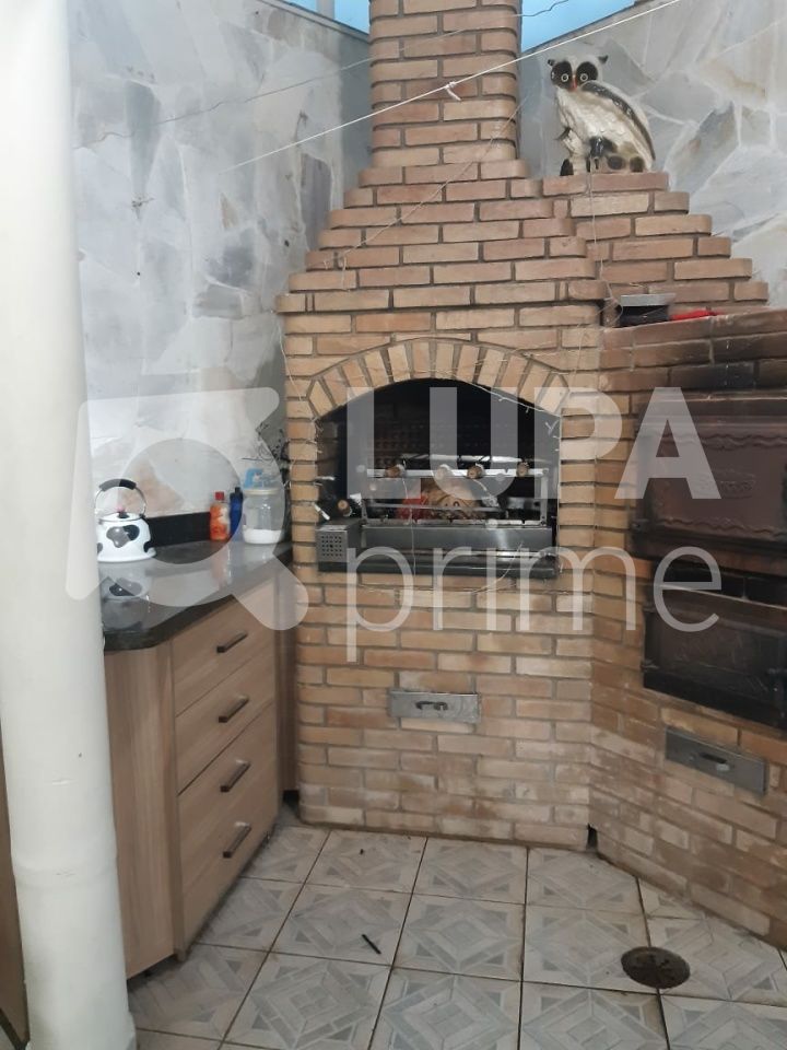 Casa à venda com 3 quartos, 240m² - Foto 38