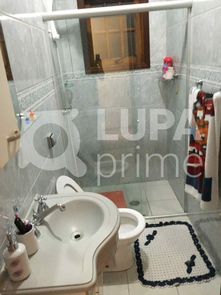 sobrado-venda-guarulhos-vila-tibagi-3dormitorios-1suite-2vagas-260m2-LS32774