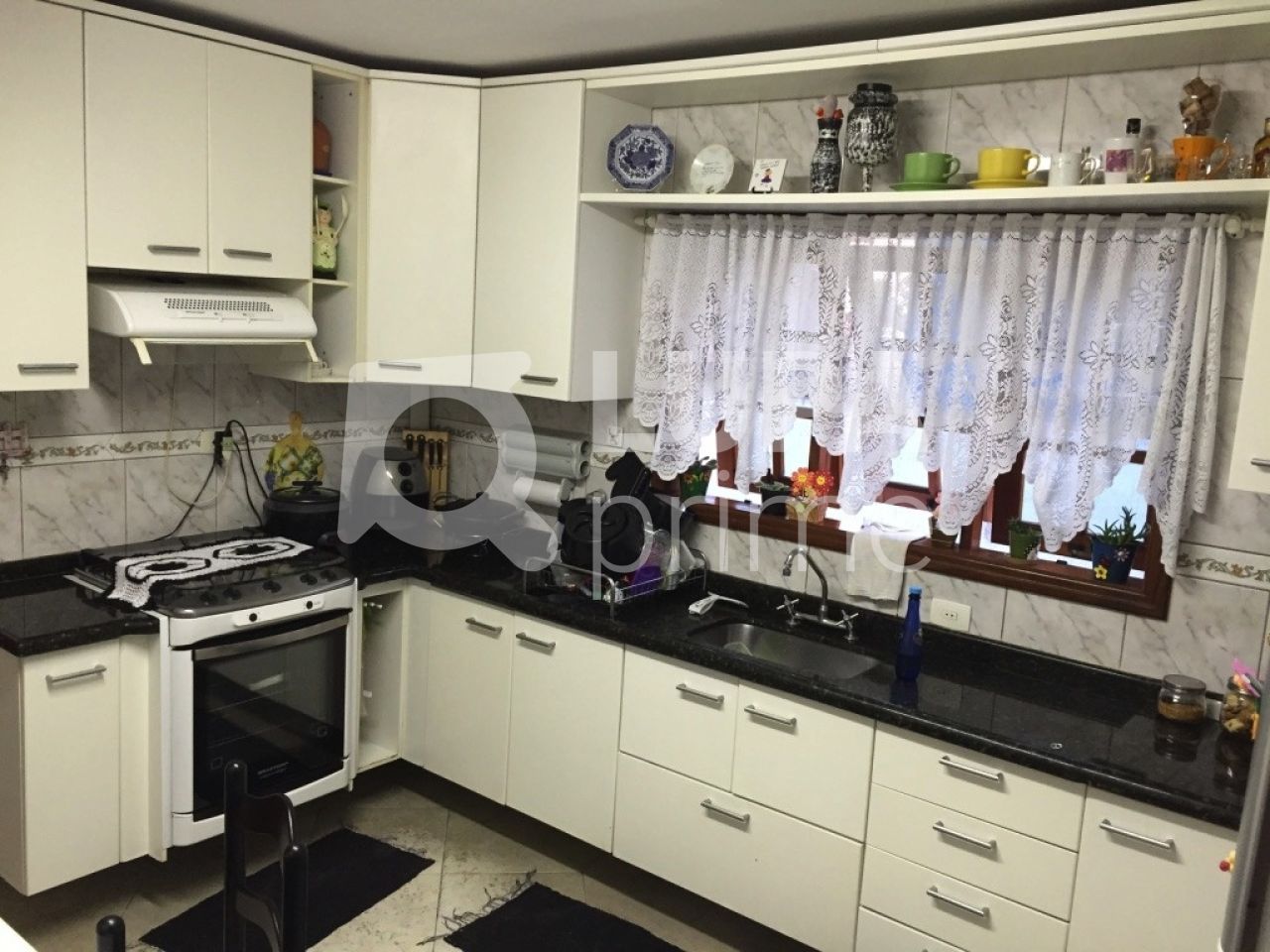 sobrado-venda-guarulhos-vila-tibagi-3dormitorios-1suite-2vagas-260m2-LS32774