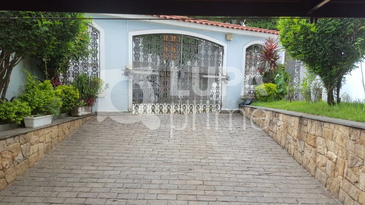 Casa, 3 quartos, 126 m² - Foto 2