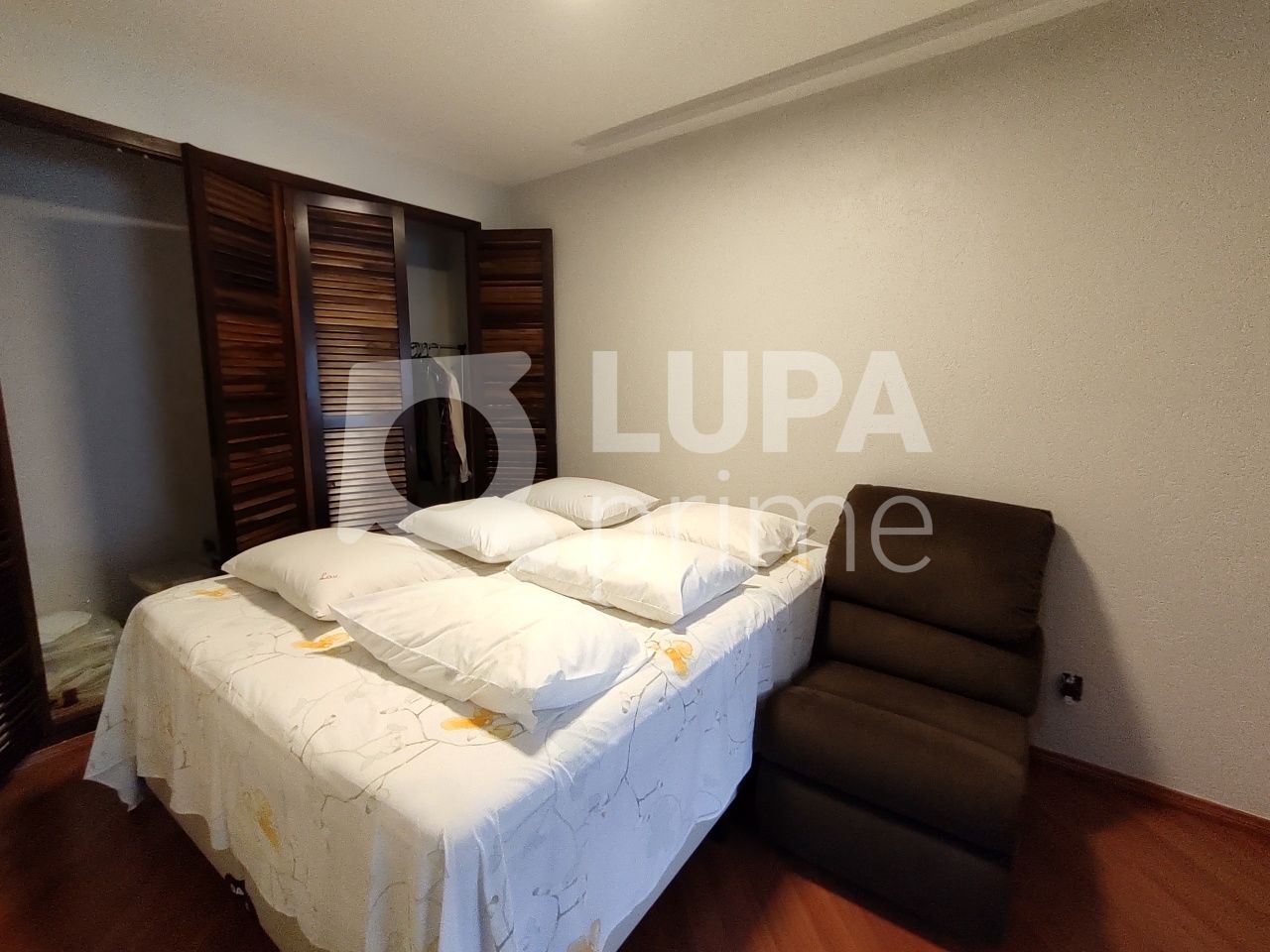 sobrado-venda-sao-paulo-jardim-franca-7dormitorios-2suites-3vagas-374m2-LS32786