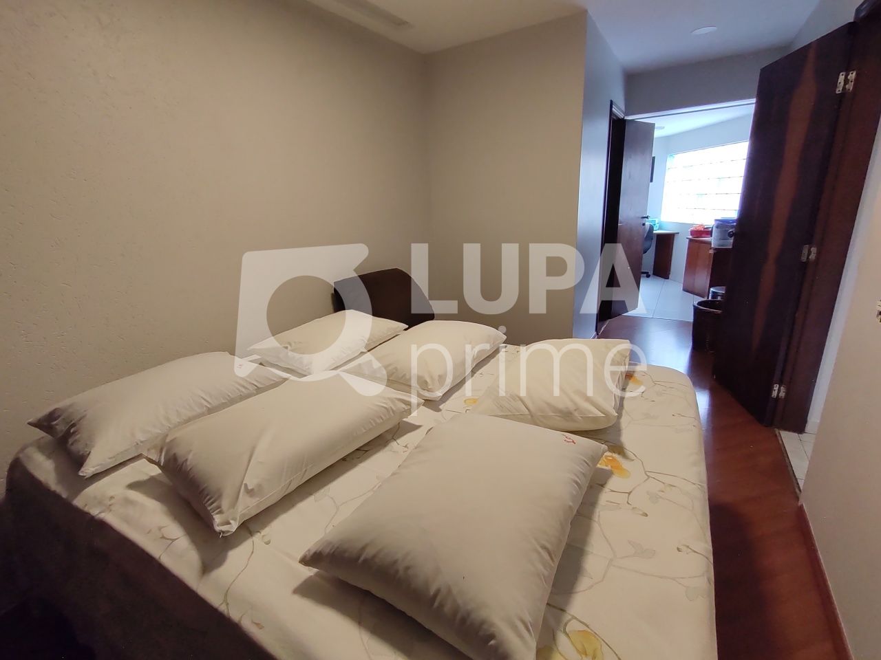 sobrado-venda-sao-paulo-jardim-franca-7dormitorios-2suites-3vagas-374m2-LS32786