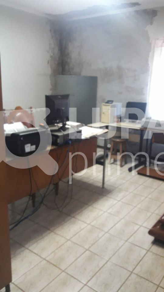 Casa à venda com 2 quartos, 80m² - Foto 5