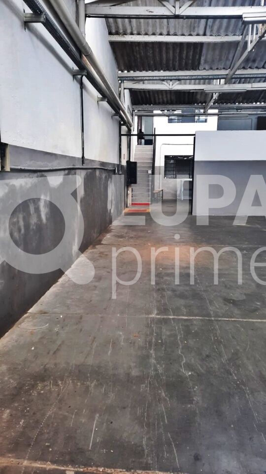 Depósito-Galpão-Armazém à venda, 560m² - Foto 3