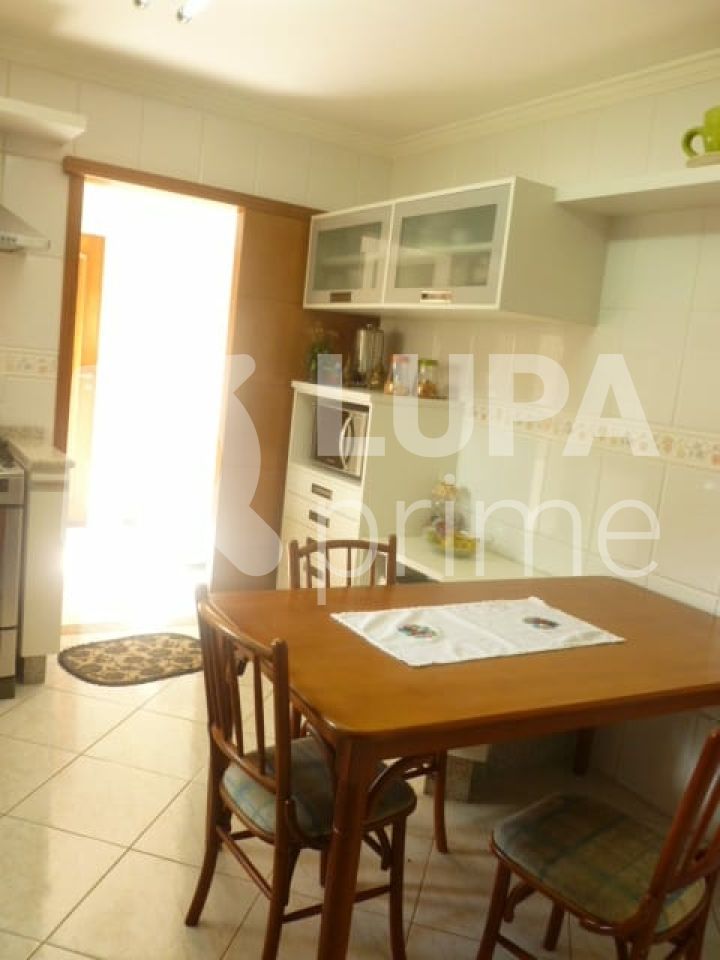 sobrado-venda-sao-paulo-jardim-virginia-bianca-3dormitorios-3suites-4vagas-272m2-LS32808