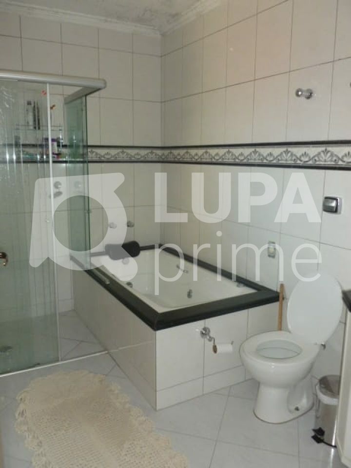 sobrado-venda-sao-paulo-jardim-virginia-bianca-3dormitorios-3suites-4vagas-272m2-LS32808