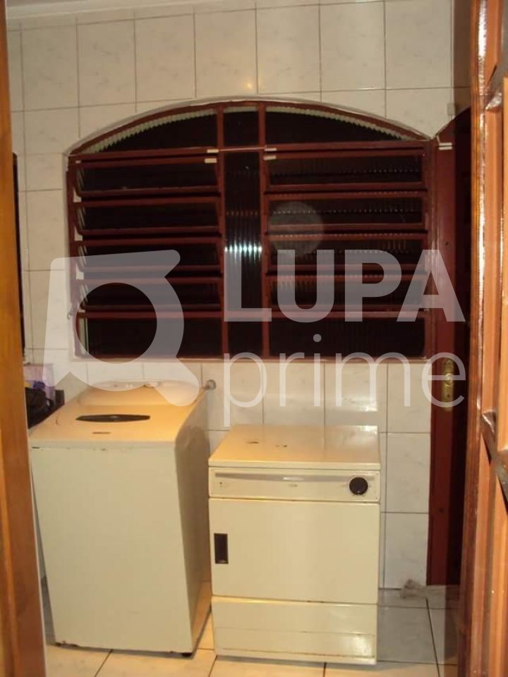 sobrado-venda-sao-paulo-jardim-santa-fe-zona-oeste-3dormitorios-3suites-4vagas-272m2-LS32838