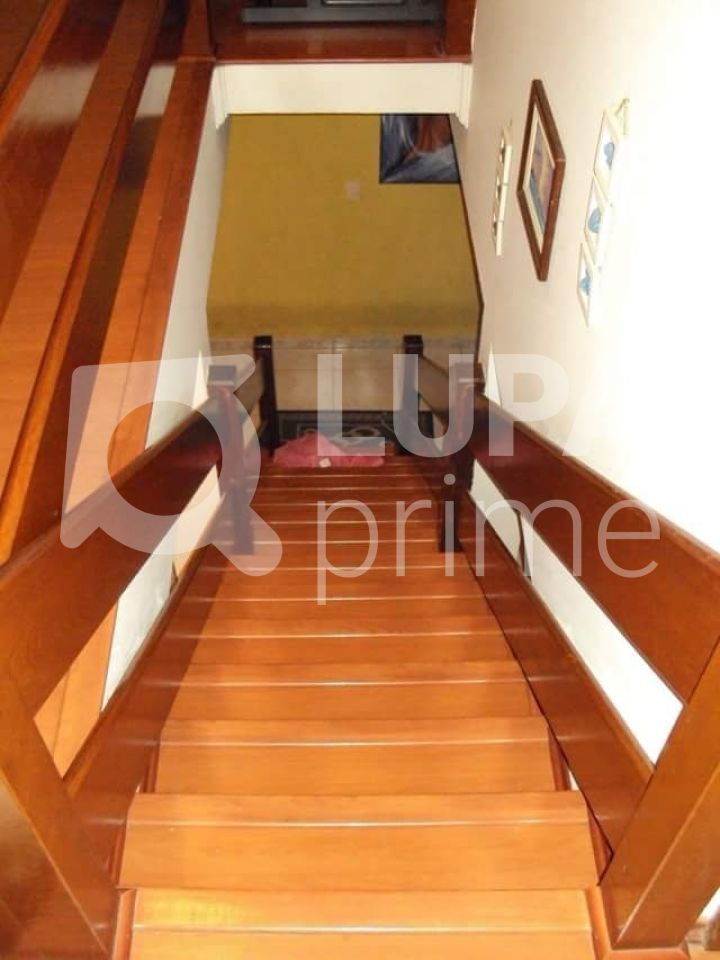 sobrado-venda-sao-paulo-jardim-santa-fe-zona-oeste-3dormitorios-3suites-4vagas-272m2-LS32838