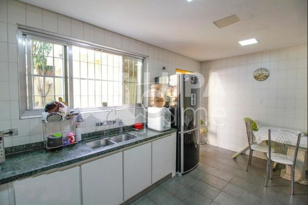 Casa, 3 quartos, 273 m² - Foto 12