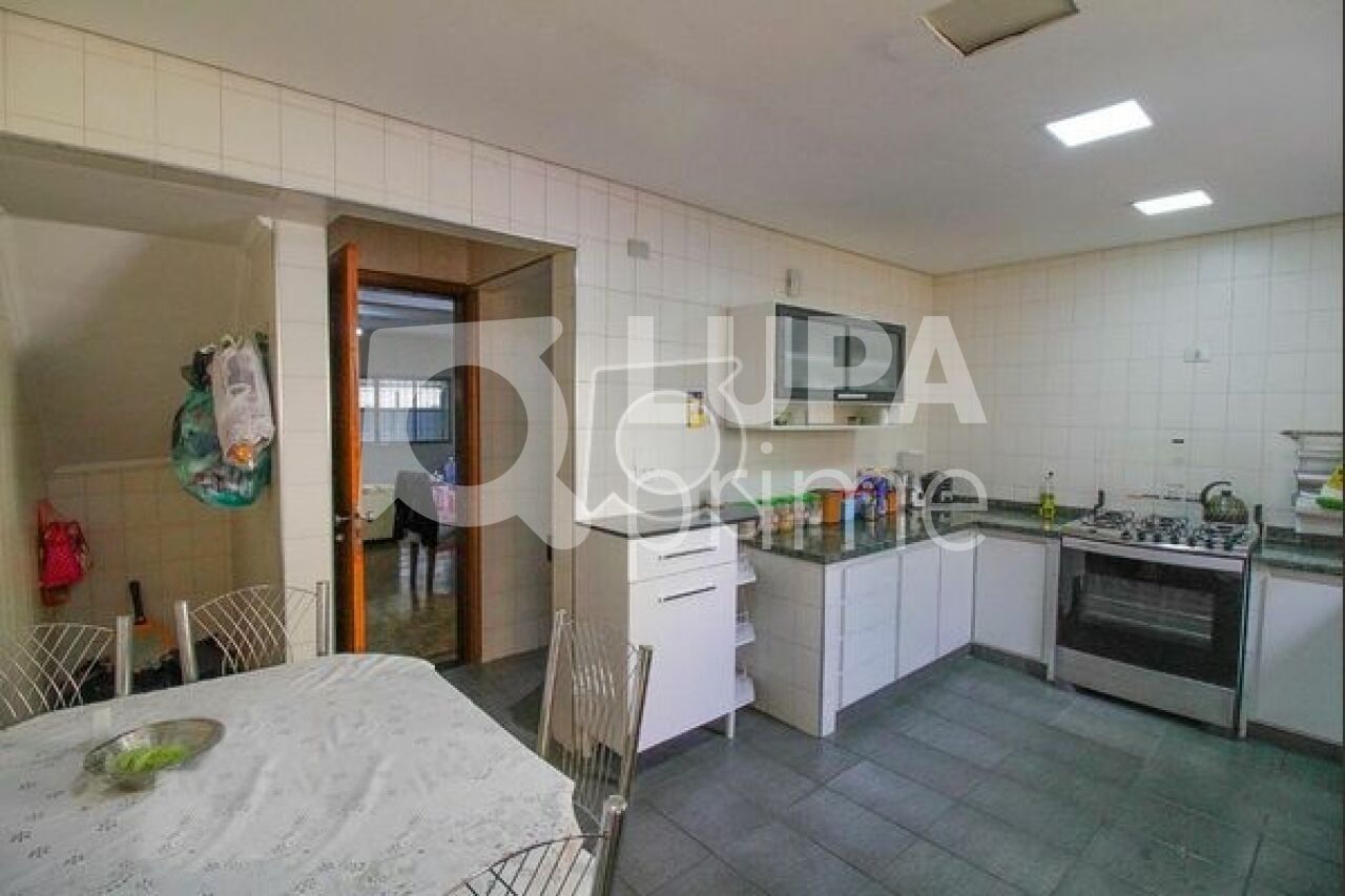 Casa, 3 quartos, 273 m² - Foto 14