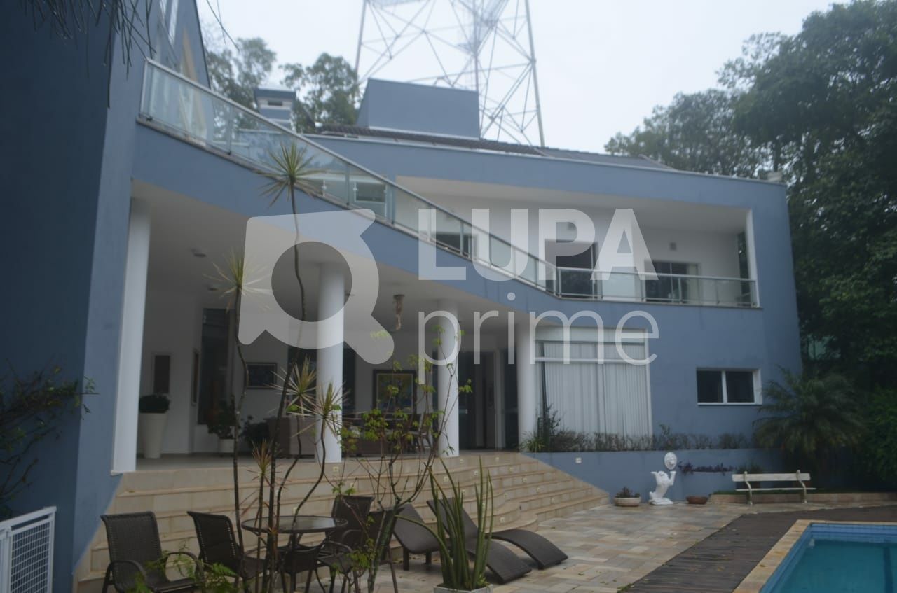 Casa, 4 quartos, 650 m² - Foto 1