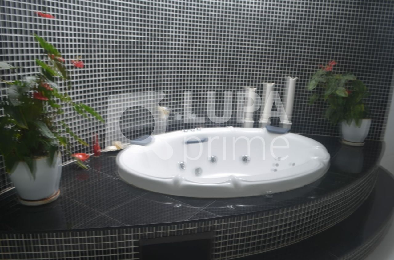 Casa, 4 quartos, 650 m² - Foto 19