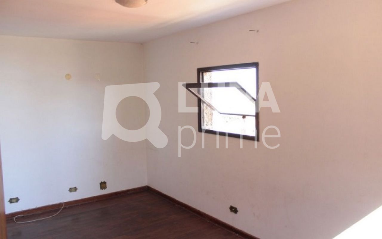 sobrado-venda-sao-paulo-sumarezinho-3dormitorios-1suite-3vagas-413m2-LS32883