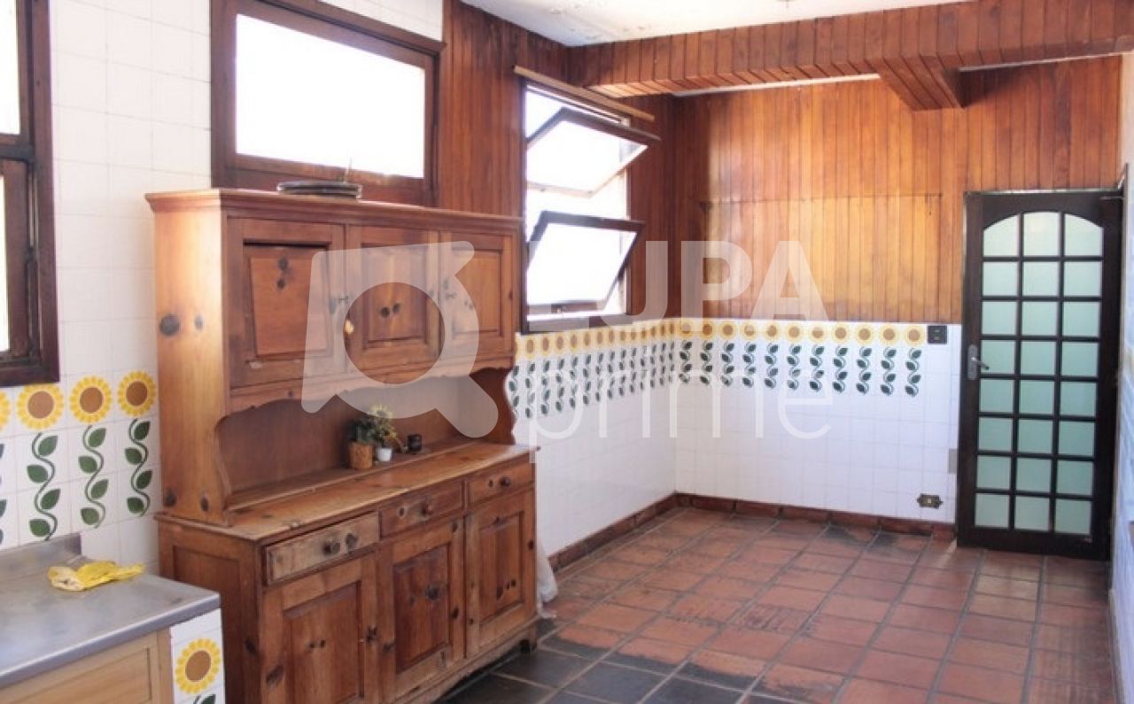 sobrado-venda-sao-paulo-sumarezinho-3dormitorios-1suite-3vagas-413m2-LS32883