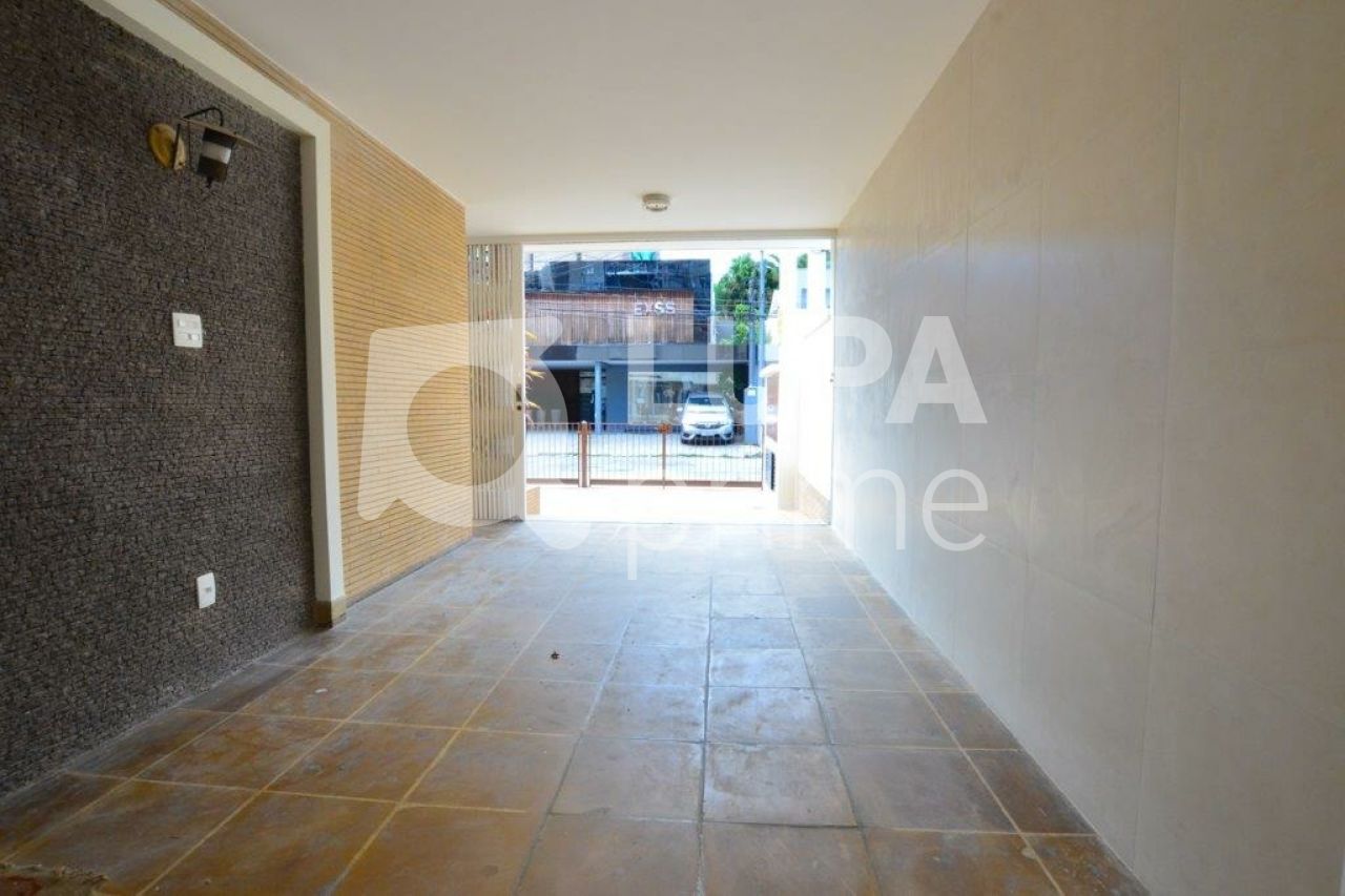 sobrado-venda-sao-paulo-moema-5dormitorios-2suites-4vagas-300m2-LS32911