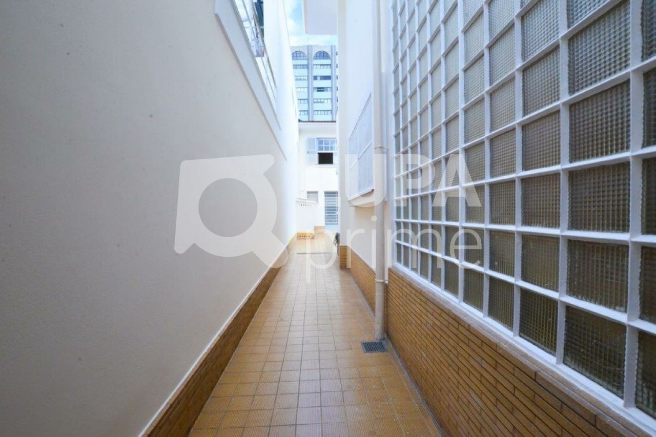 sobrado-venda-sao-paulo-moema-5dormitorios-2suites-4vagas-300m2-LS32911