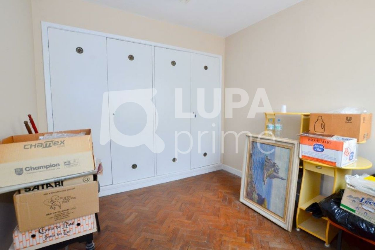 sobrado-venda-sao-paulo-moema-5dormitorios-2suites-4vagas-300m2-LS32911