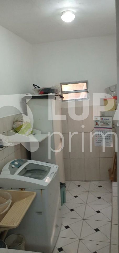 casa-terrea-venda-sao-paulo-moinho-velho-2dormitorios-2vagas-123m2-LS33047