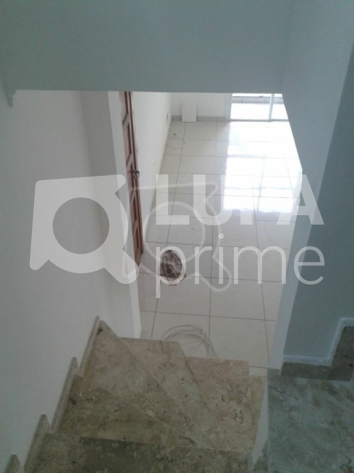 sobrado-venda-guarulhos-parque-continental-ii-3dormitorios-1suite-4vagas-198m2-LS33072